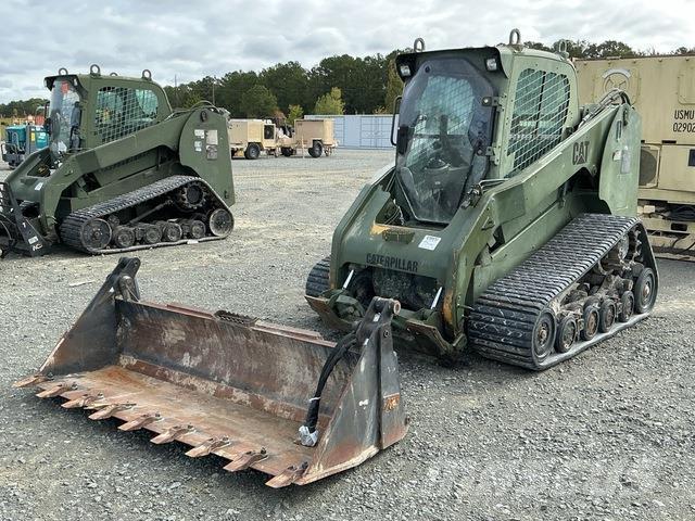 CAT 277C 滑移装载机