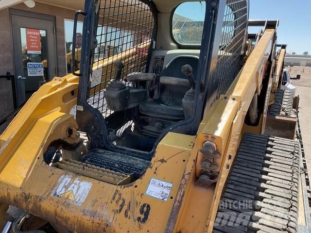 CAT 289D 滑移装载机