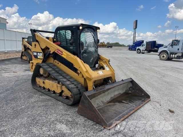 CAT 299D2 滑移装载机