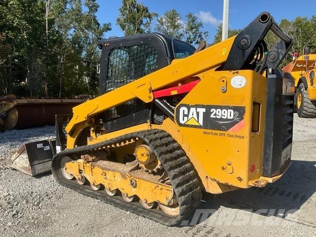 CAT 299D2 滑移装载机