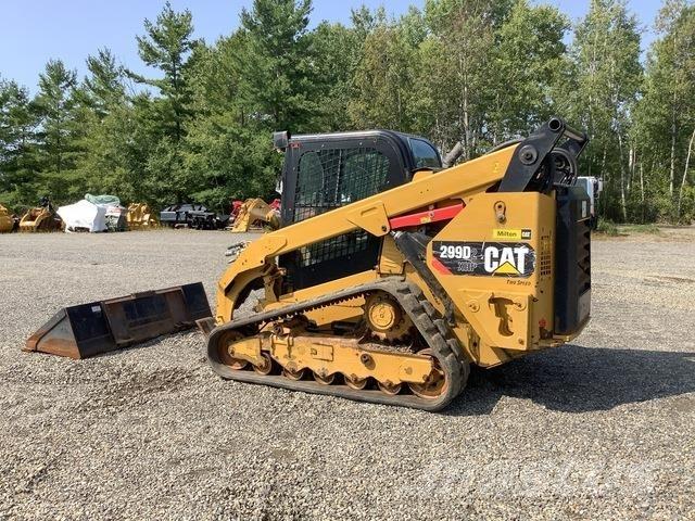 CAT 299D2 XHP 滑移装载机