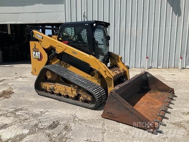 CAT 299D3 滑移装载机