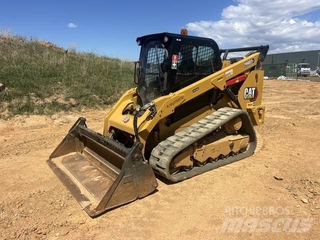 CAT 299D3XE 滑移装载机
