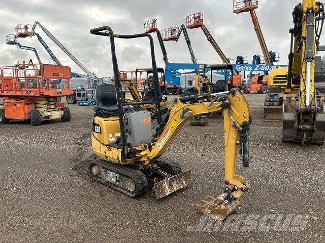 CAT 300.9D 履带挖掘机