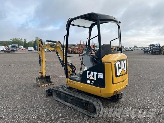 CAT 301.7 履带挖掘机