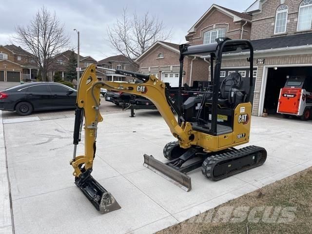 CAT 301.7 CR 履带挖掘机