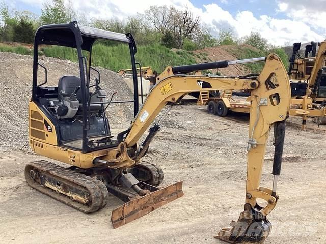 CAT 301.7D 履带挖掘机