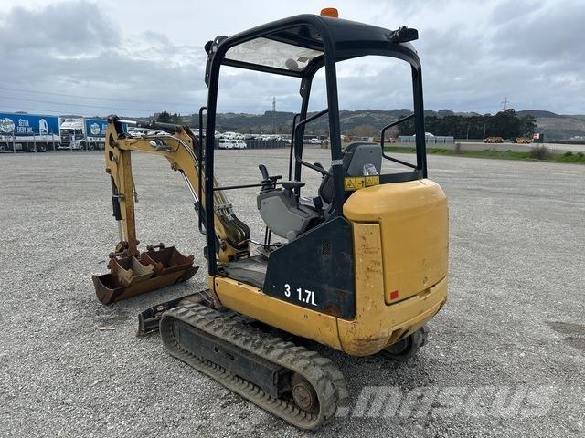 CAT 301.7D 小型挖掘机