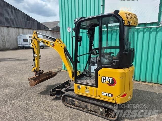CAT 301.8 小型挖掘机