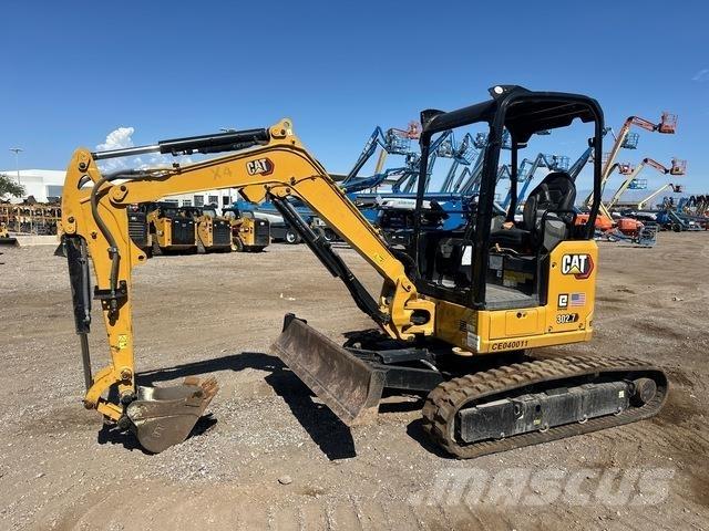 CAT 302.7 履带挖掘机