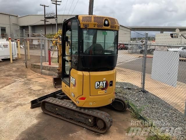 CAT 302CR 履带挖掘机
