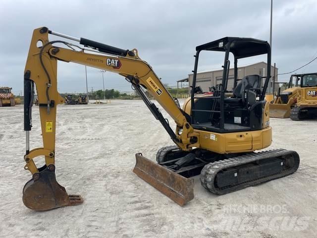 CAT 303.5E2CR 履带挖掘机