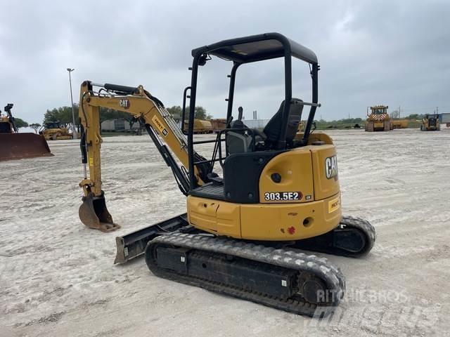 CAT 303.5E2CR 履带挖掘机