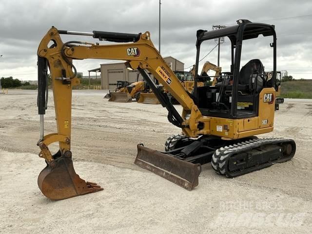 CAT 303 CR 履带挖掘机