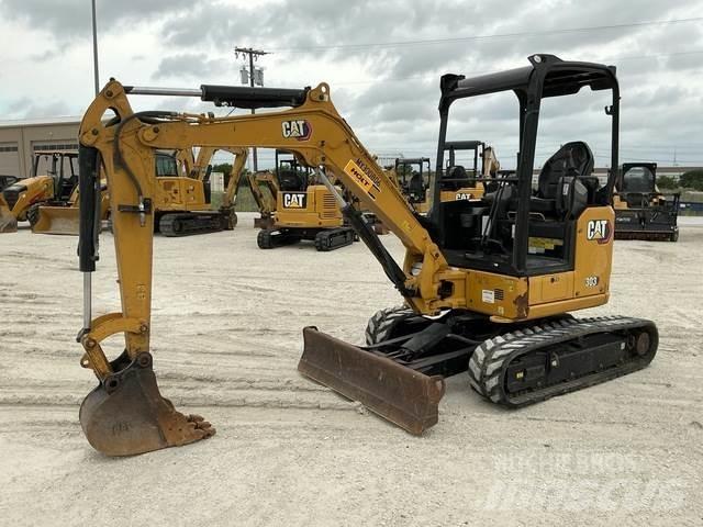 CAT 303 CR 履带挖掘机