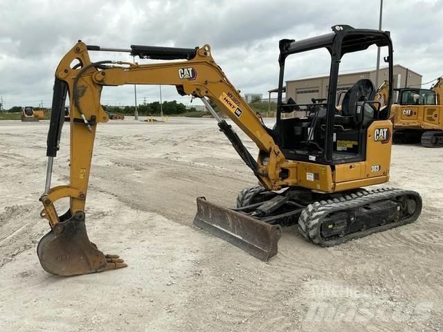 CAT 303CR 履带挖掘机
