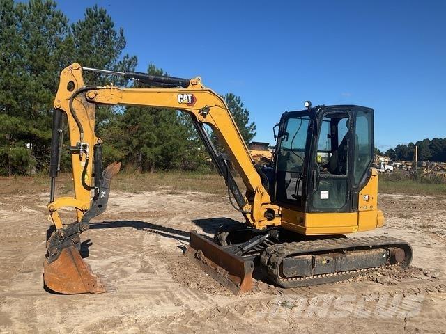 CAT 305 CR 履带挖掘机