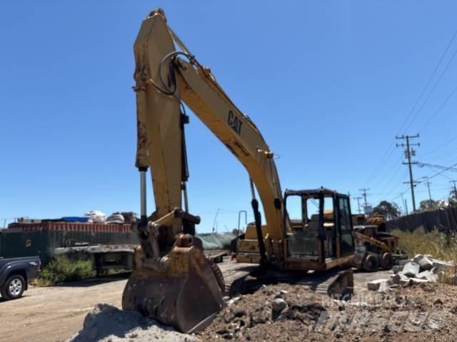 CAT 320 履带挖掘机