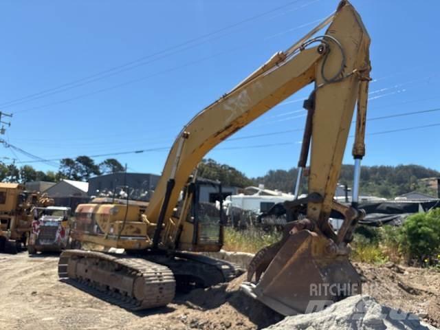 CAT 320 履带挖掘机