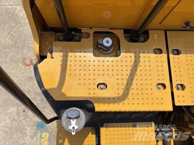 CAT 320GC 履带挖掘机