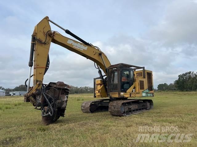 CAT 321D 履带挖掘机