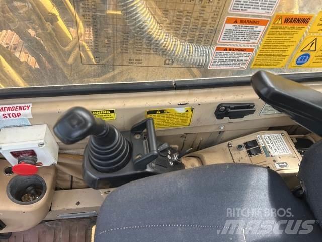 CAT 322 L 履带挖掘机