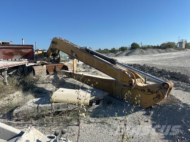 CAT 322C 履带挖掘机