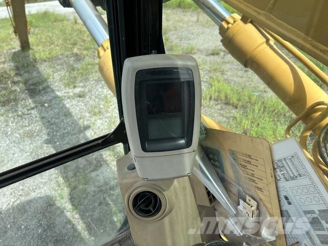 CAT 330 CL 履带挖掘机