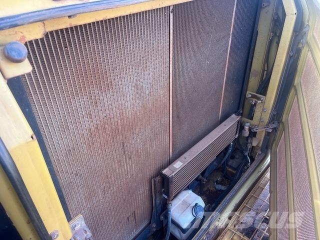 CAT 336E LH 履带挖掘机