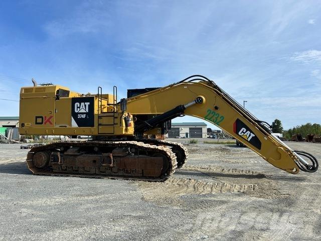 CAT 374F 履带挖掘机