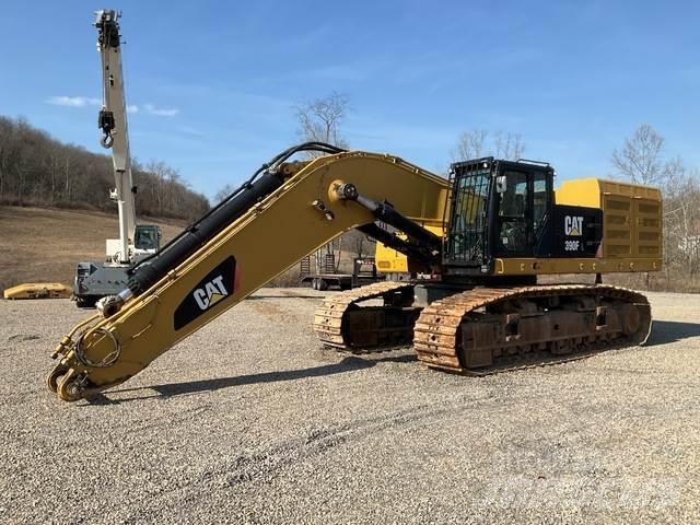 CAT 390F 履带挖掘机