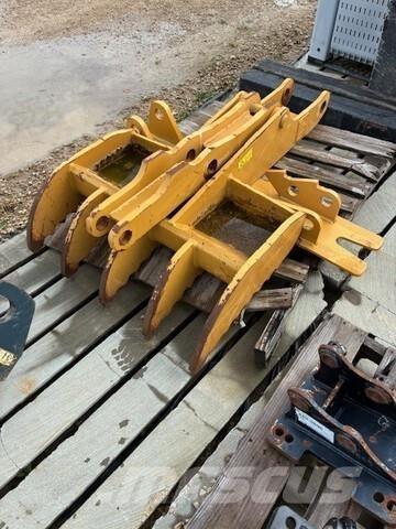 CAT 437-2774 履带挖掘机
