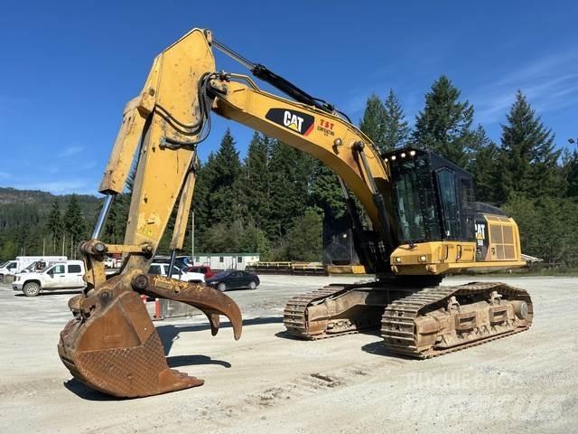 CAT 568 履带挖掘机
