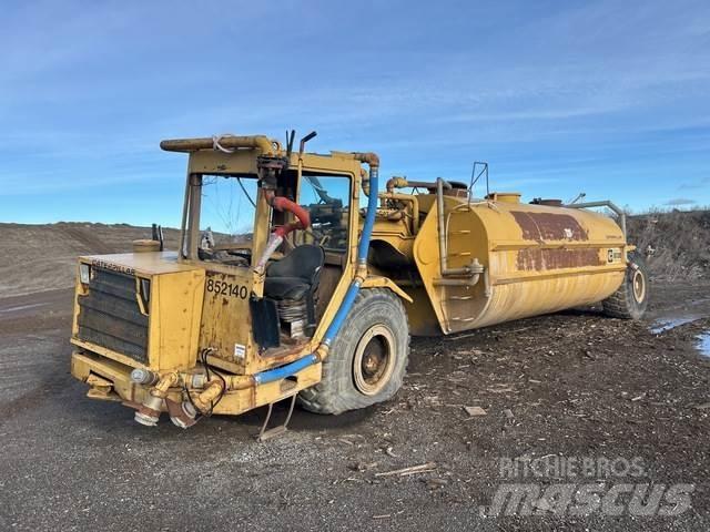 CAT 613B 水罐车