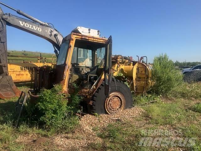 CAT 613C 水罐车