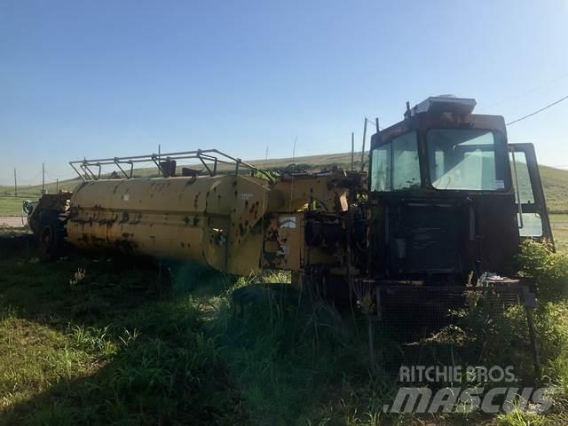 CAT 613C 水罐车