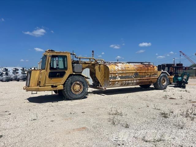 CAT 613C 水罐车