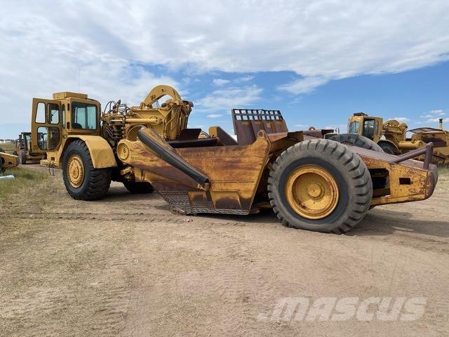 CAT 621B 铲运机