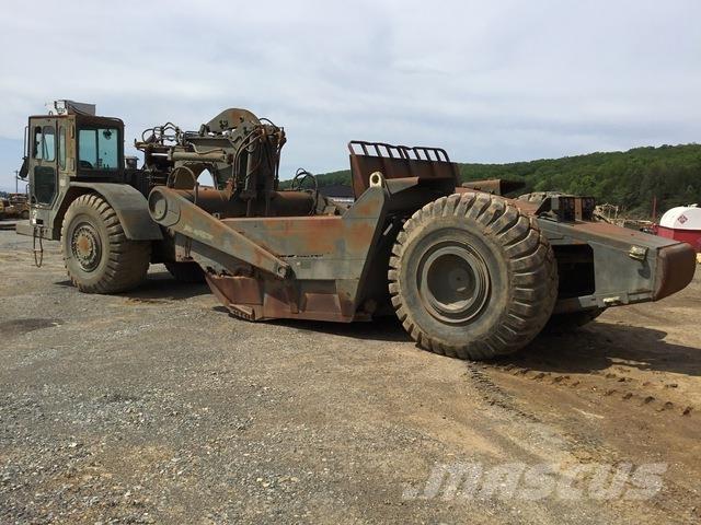 CAT 621B MIL 铲运机