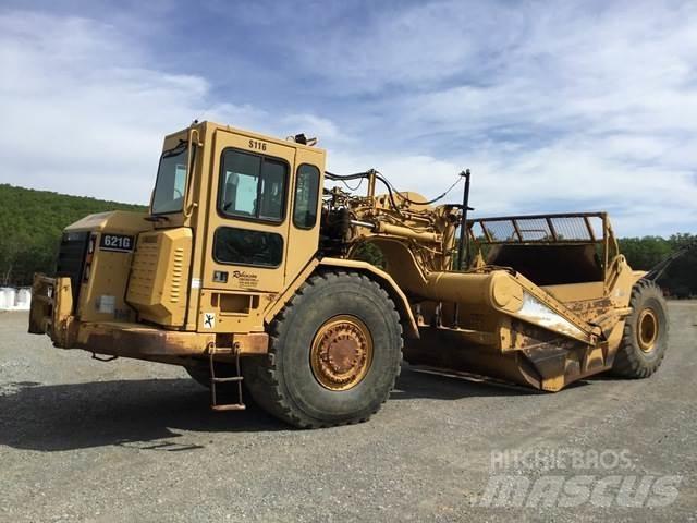 CAT 621G 铲运机