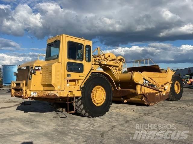 CAT 621G 铲运机