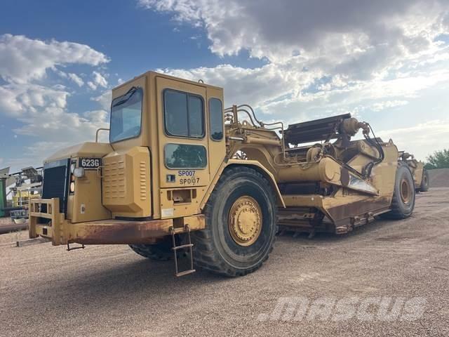 CAT 623G 铲运机