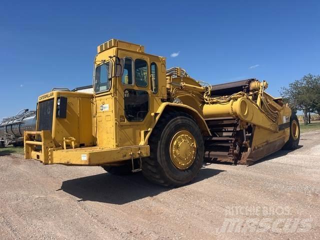 CAT 633D 铲运机