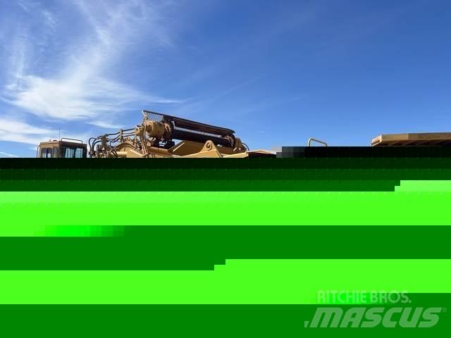 CAT 633E 铲运机