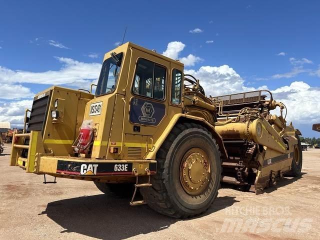 CAT 633E 铲运机