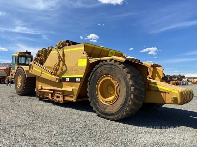 CAT 651E 铲运机