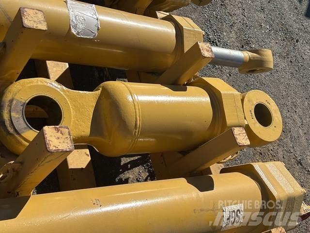 CAT 657E 运输工具-其他