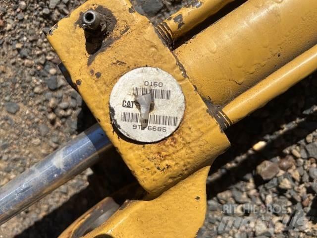CAT 657E 运输工具-其他