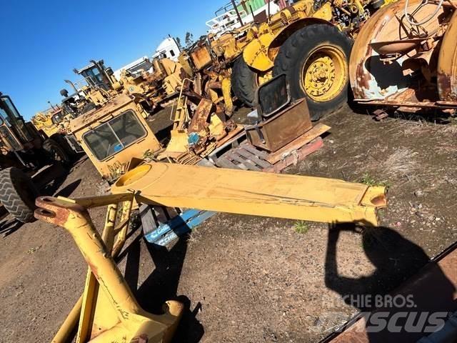 CAT 657E 运输工具-其他