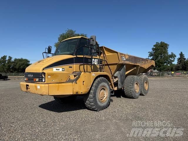 CAT 730 铰接式自卸车
